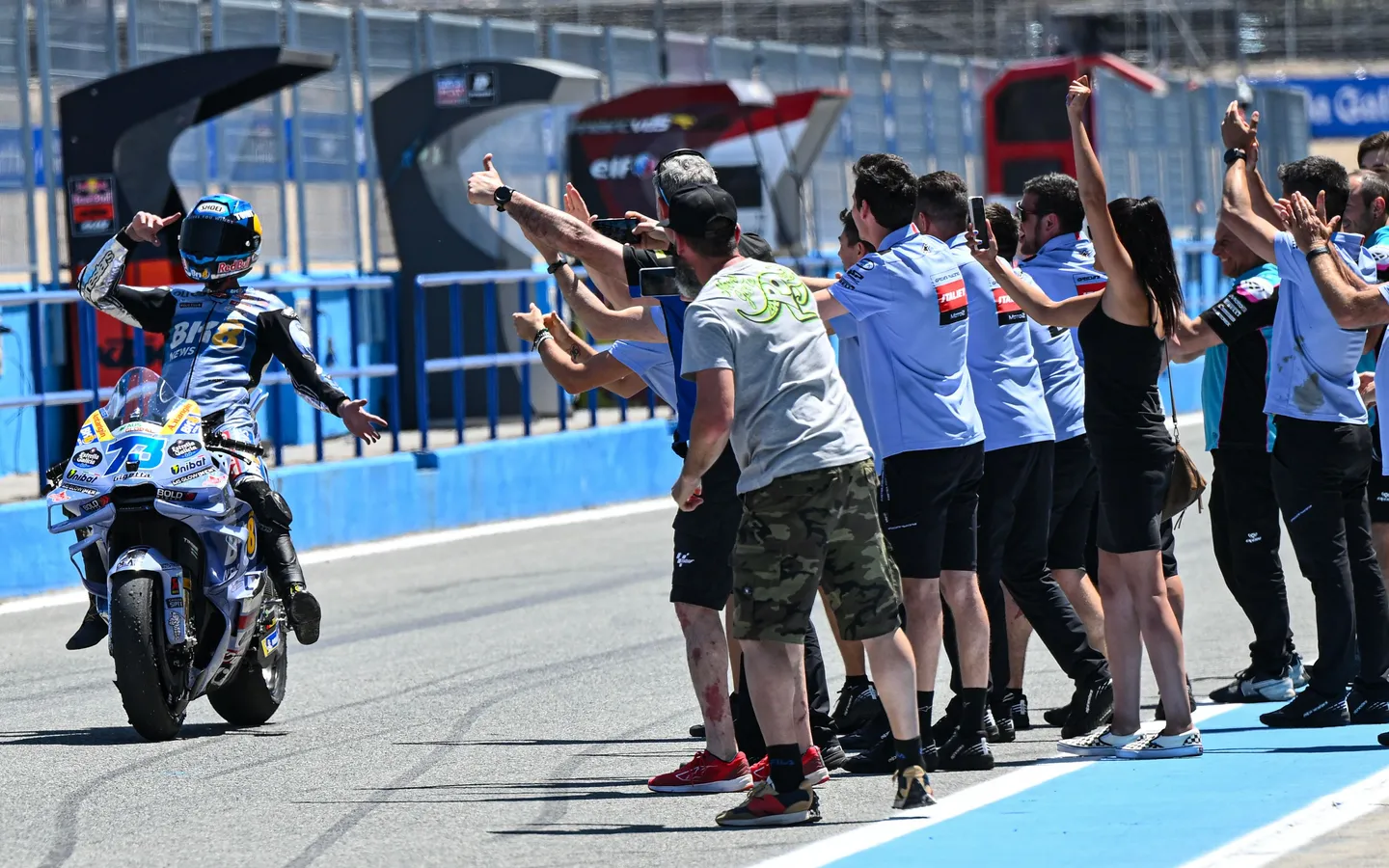 La primera de muchas: Álex Márquez logró su primera victoria en el MotoGP y lidera