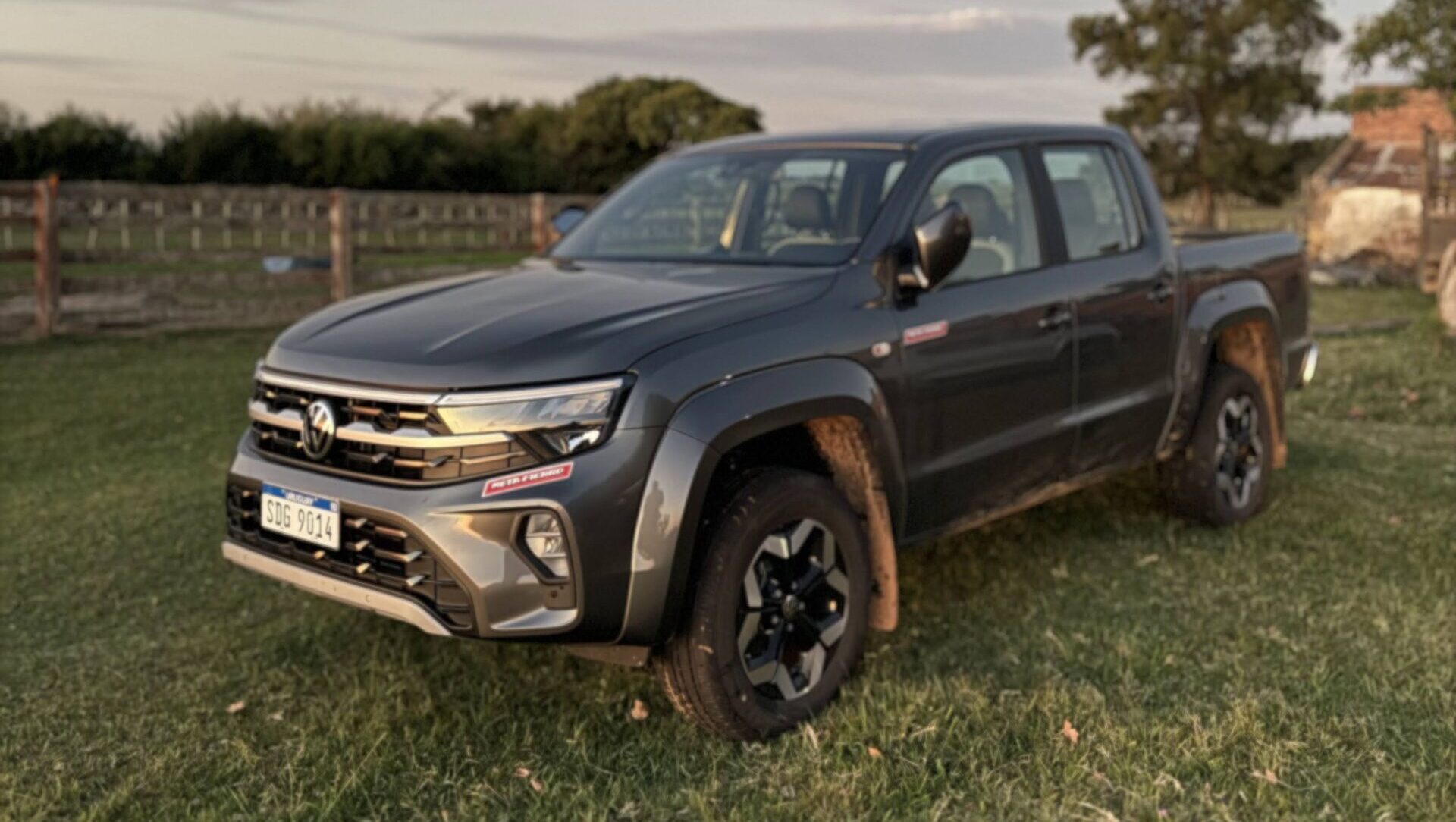 Cargada de fuerza bruta: VOLKSWAGEN AMAROK HIGHLINE 2.0 BITURBO DIESEL AT