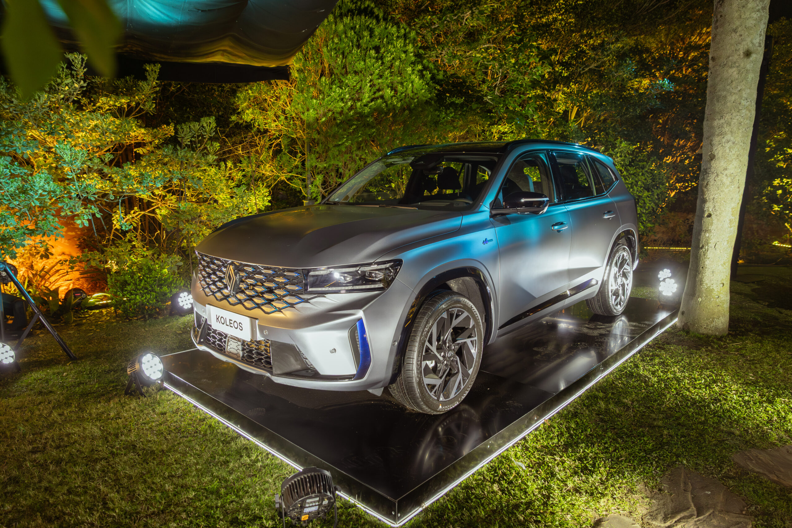 Renault lanzó su modelo Koleos Full Hybrid E-Tech con una experiencia gastronómica