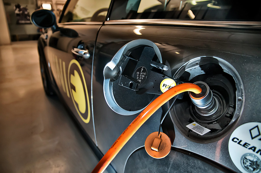 Aumento en las tarifas de carga de vehículos eléctricos: 5%